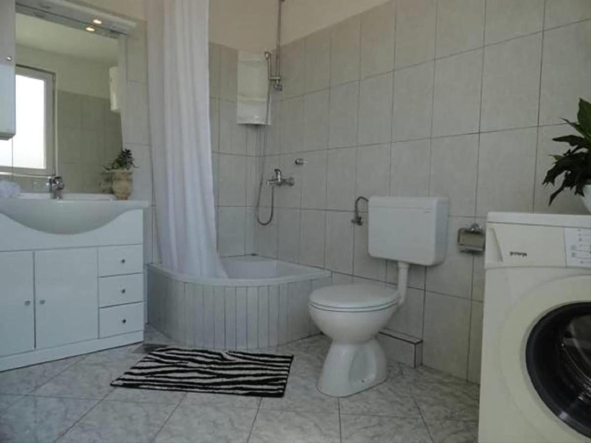 Bernard Apartament Makarska